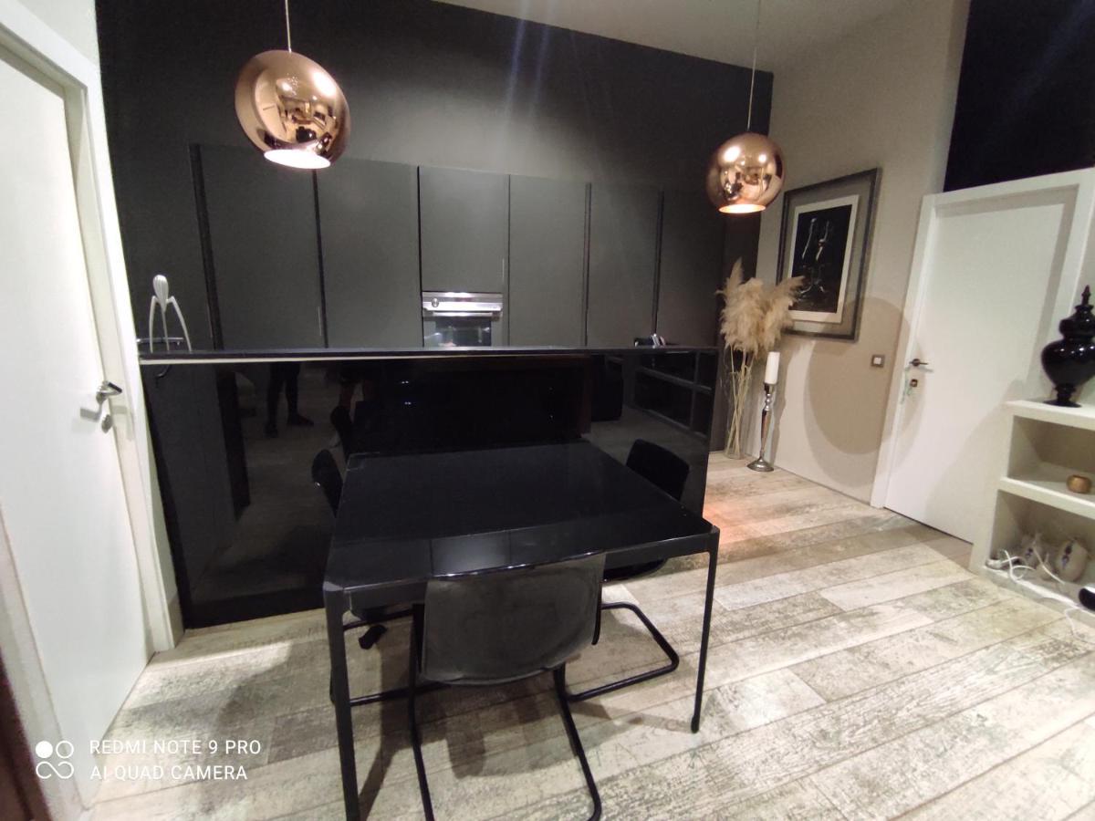 Habitacion Y Bano En Planta Independiente En Centro De Sevilla Eksteriør bilde