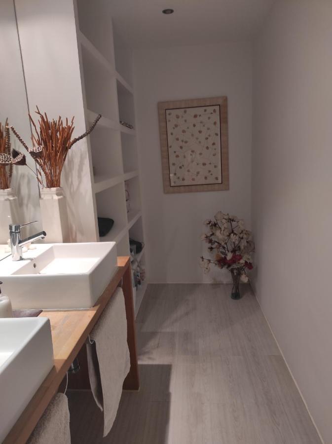 Habitacion Y Bano En Planta Independiente En Centro De Sevilla Eksteriør bilde
